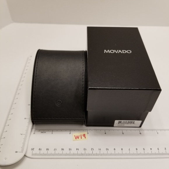 Movado Kara Women Bagle Swiss Stainless Steel Crystal Watch 0605248 Fresh Batter - Picture 11 of 16